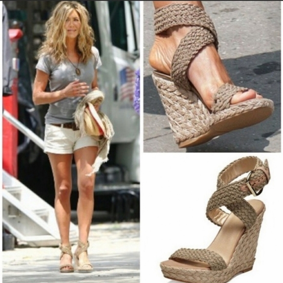 Stuart Weitzman Alex Wedge 7.5